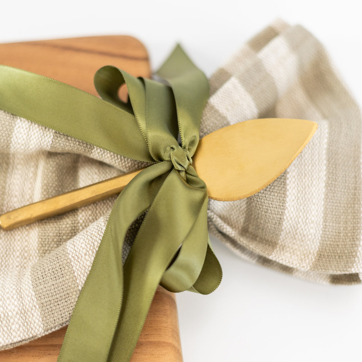 Wood Acacia Board Gift Set